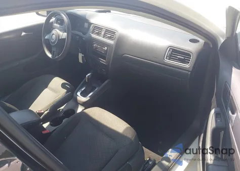 2014 Volkswagen Jetta 2.0L S из США, поврежденный, VIN 3VW2K7AJ0EM308564